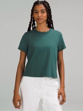 Classic cropped Tee